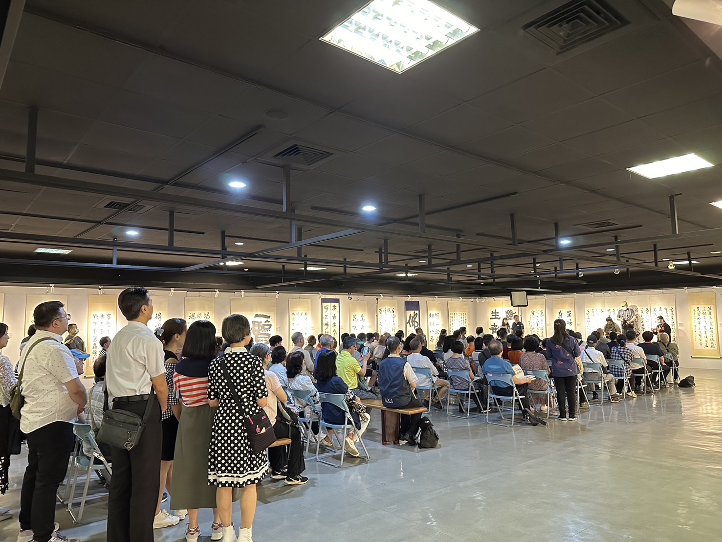 吳英國老師《閒人閒事》書法展
